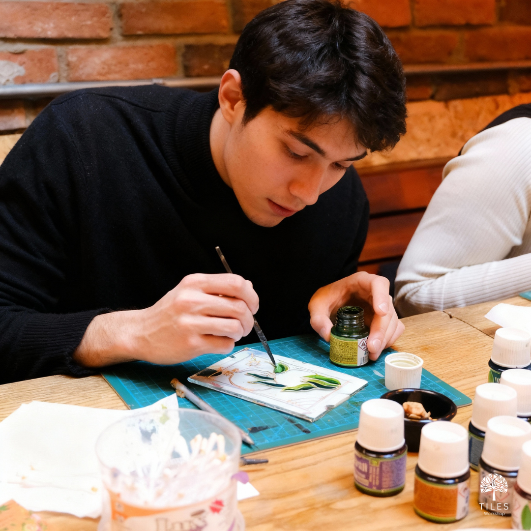 Glass Painting Workshop in Frisco β A Relaxing and Social Weekend Art Experience